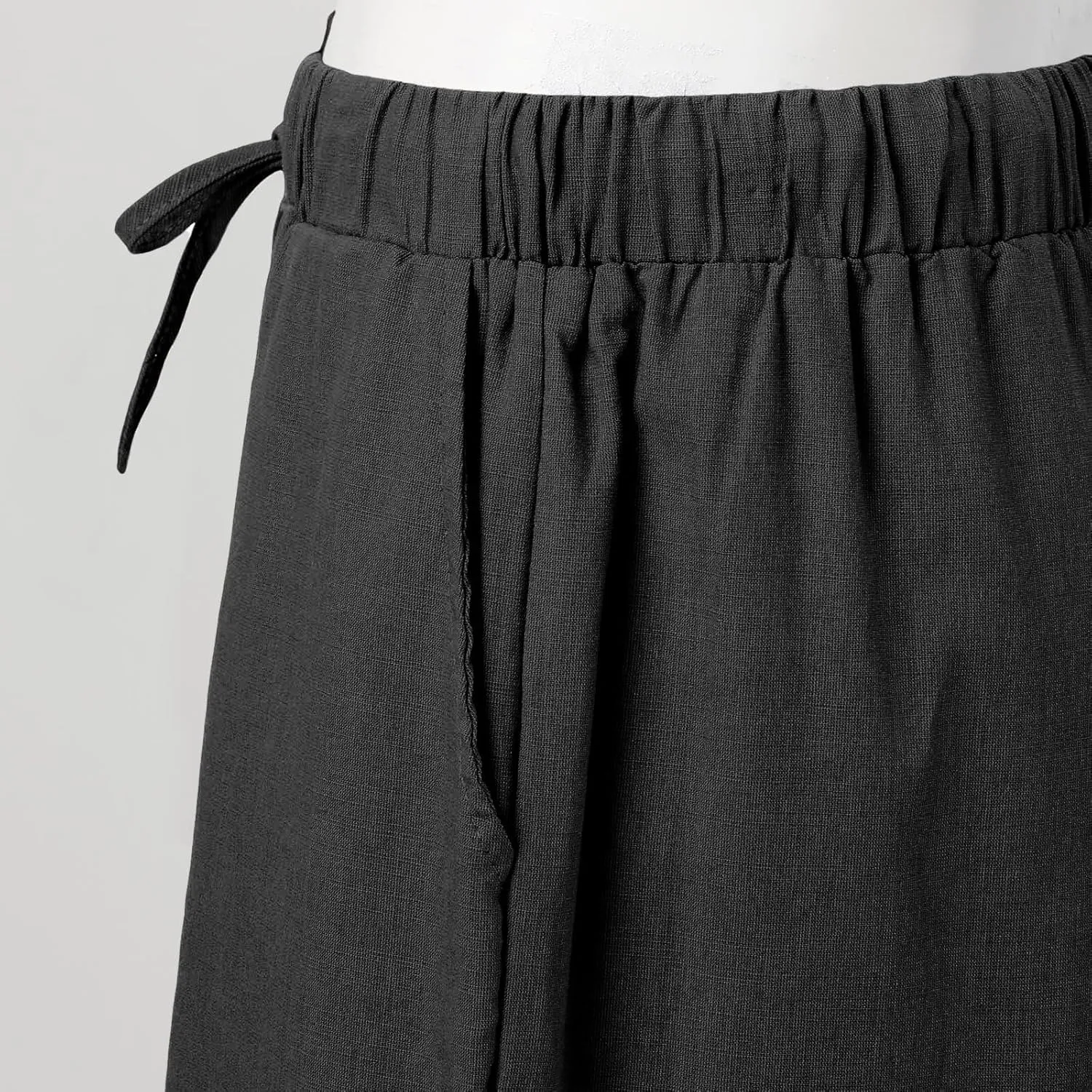 Mens Casual Pants Baggy Drawstring Elastic Waist Classic Fit Baggers Pants Running Joggers Daily Wear Trousers