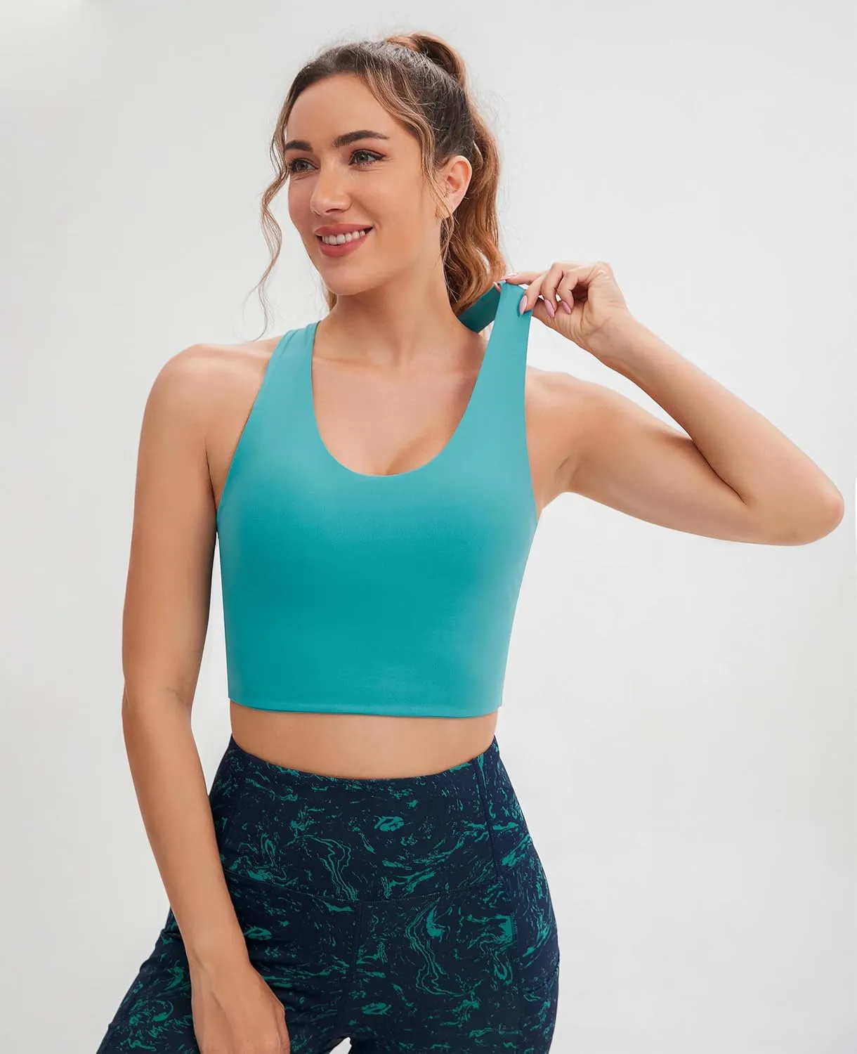 Sports Bras for Women Criss-Cross Back Padded Workout Tank Tops Medium Support Crop Tops for Women